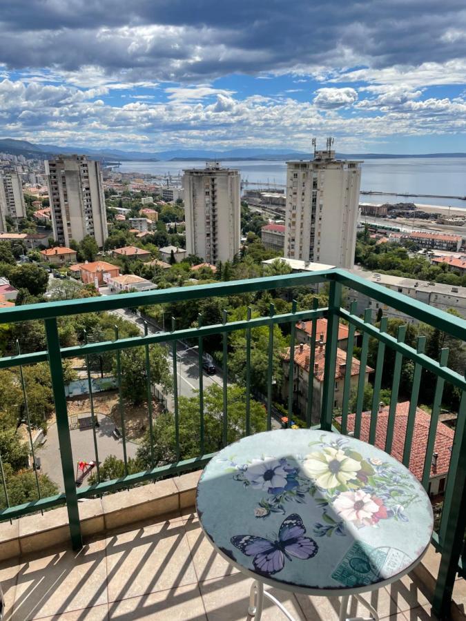 Apartment With Amazing City View 리예카 외부 사진